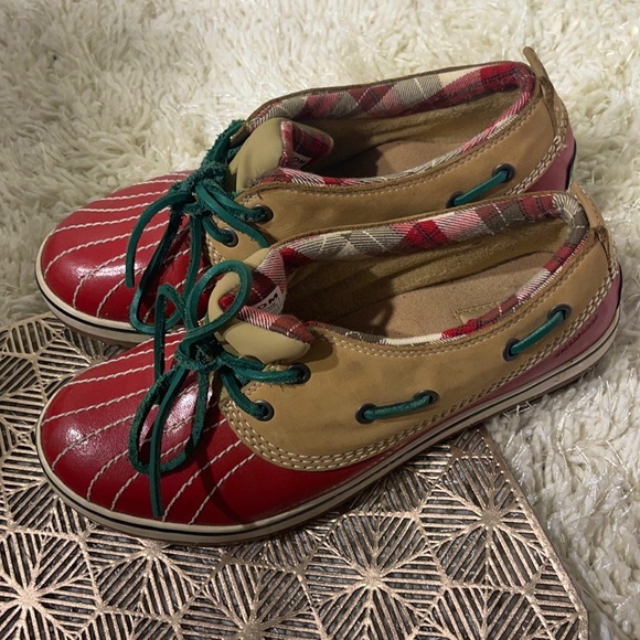 Sorel waterproof boat doc/rubber moc shorties sz8 - Picture 2 of 8